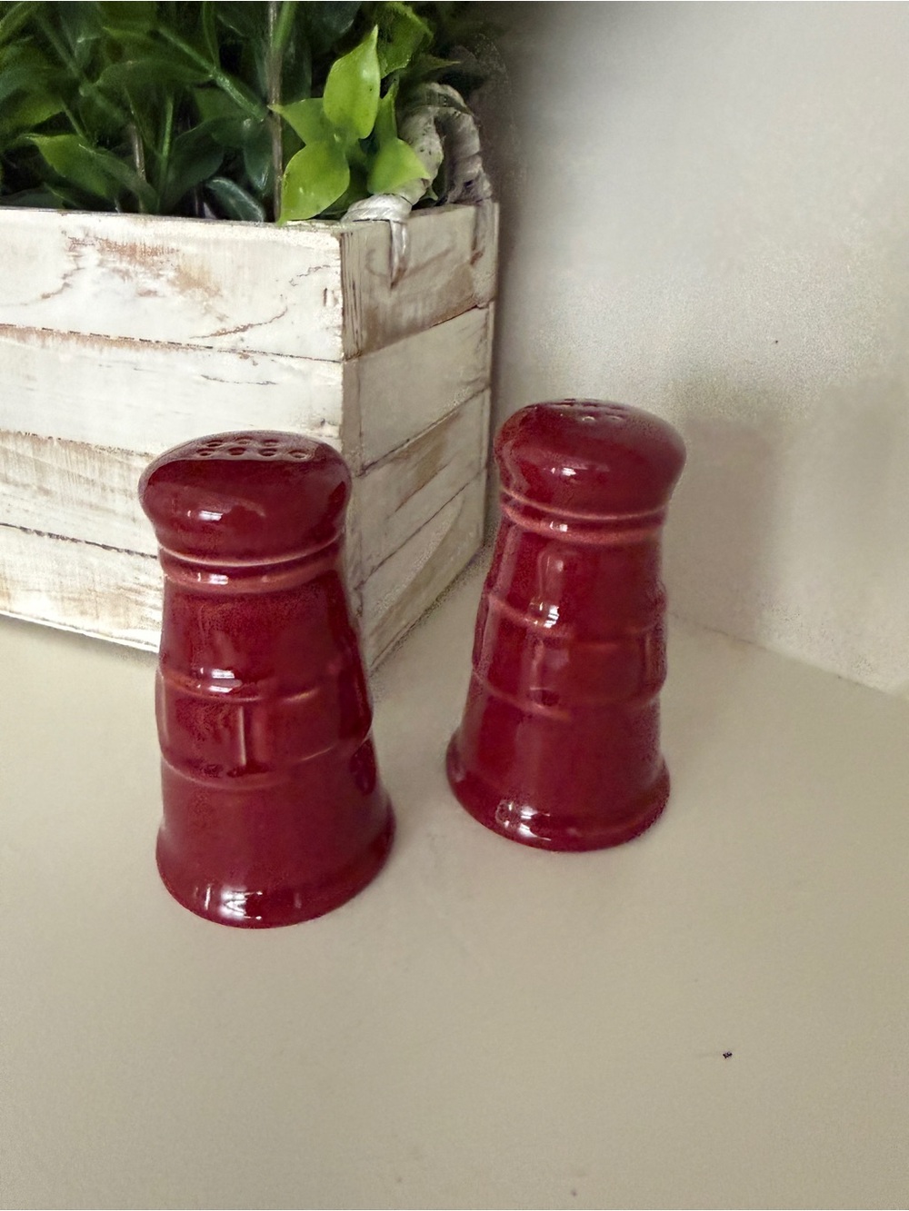 Vintage Burgundy Red Ceramic Salt & Pepper Shakers – Ribbed Barrel Style Set